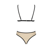CA Indila body gold